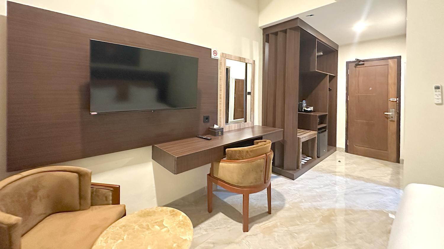 Vega Prime Hotel & Convention Sorong Exterior photo