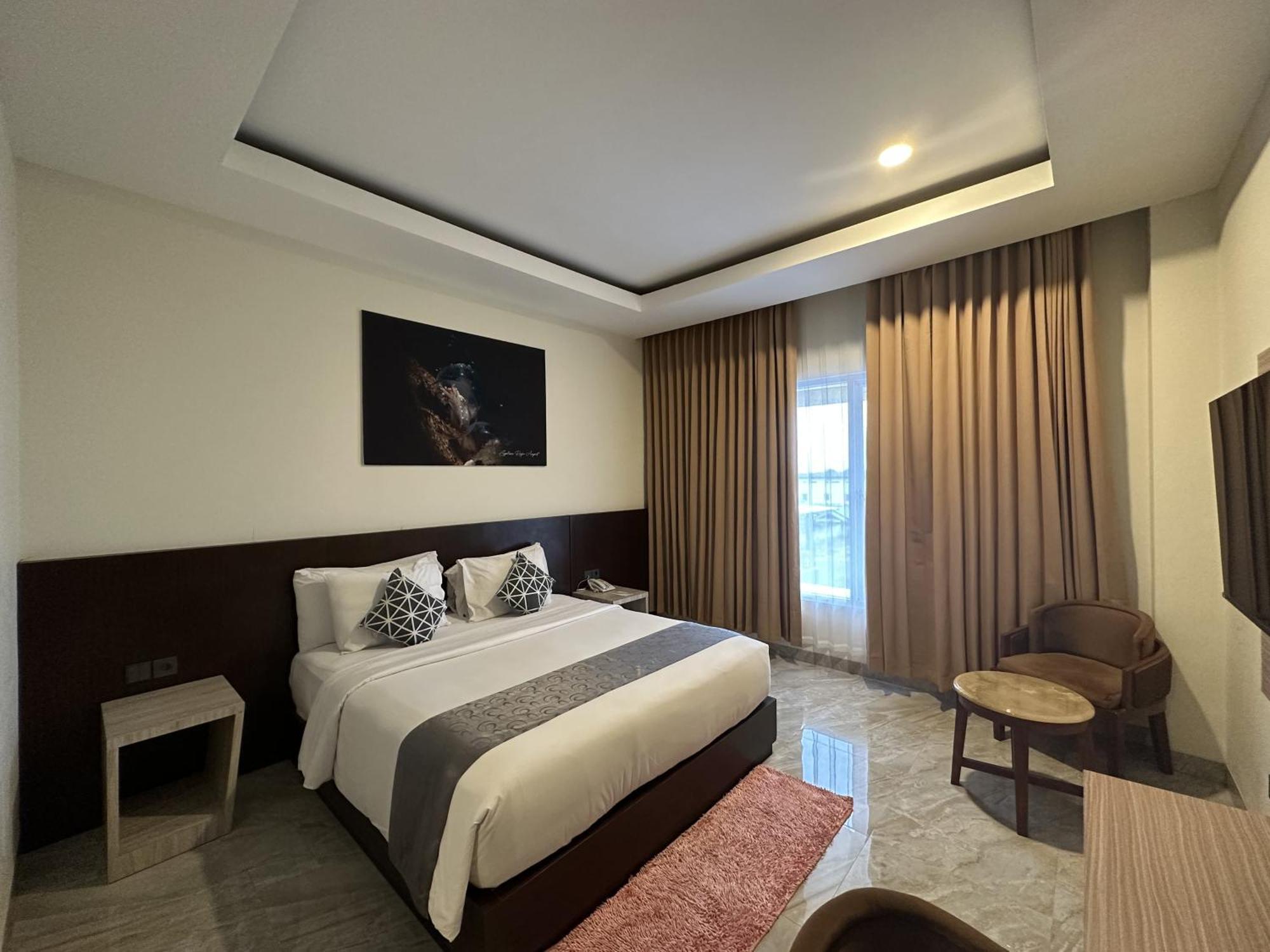 Vega Prime Hotel & Convention Sorong Exterior photo